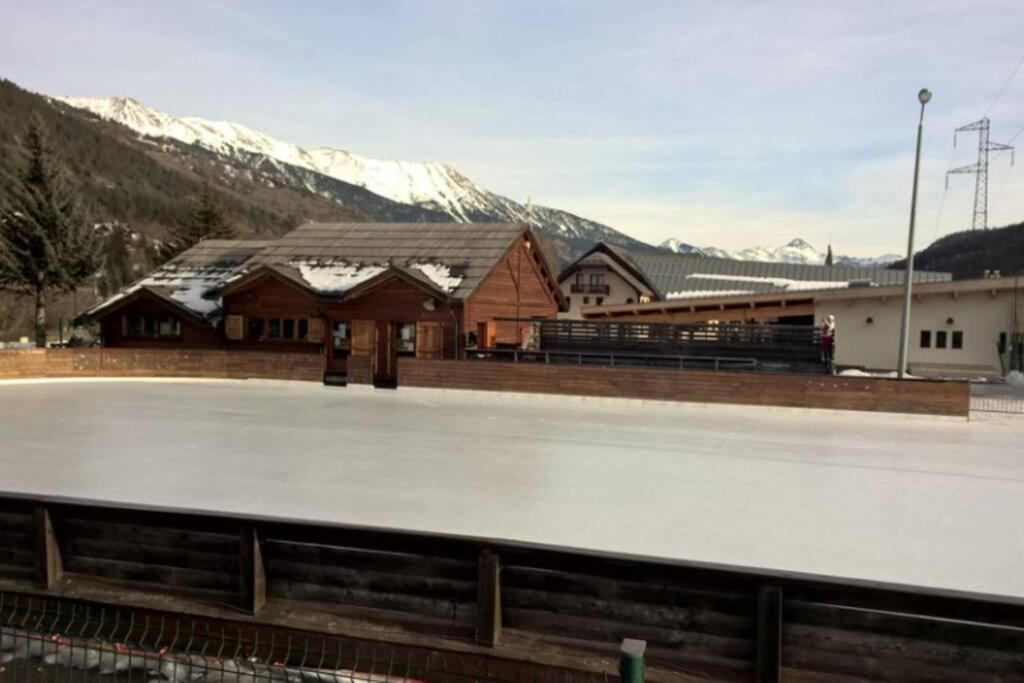Les Cimes De Cadelio , 5 A 7 Personnes, Proche Base De Loisirs Et Remontee Du Pontillas, Dernier Etage La Salle-les-Alpes Exterior foto